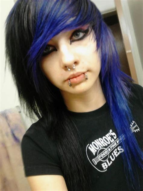 ladies emo hairstyles|female emo hairstyle.